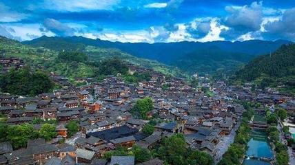 貴州最有發(fā)展?jié)摿Φ某鞘?不是銅仁、畢節(jié),也不是安順、六盤水